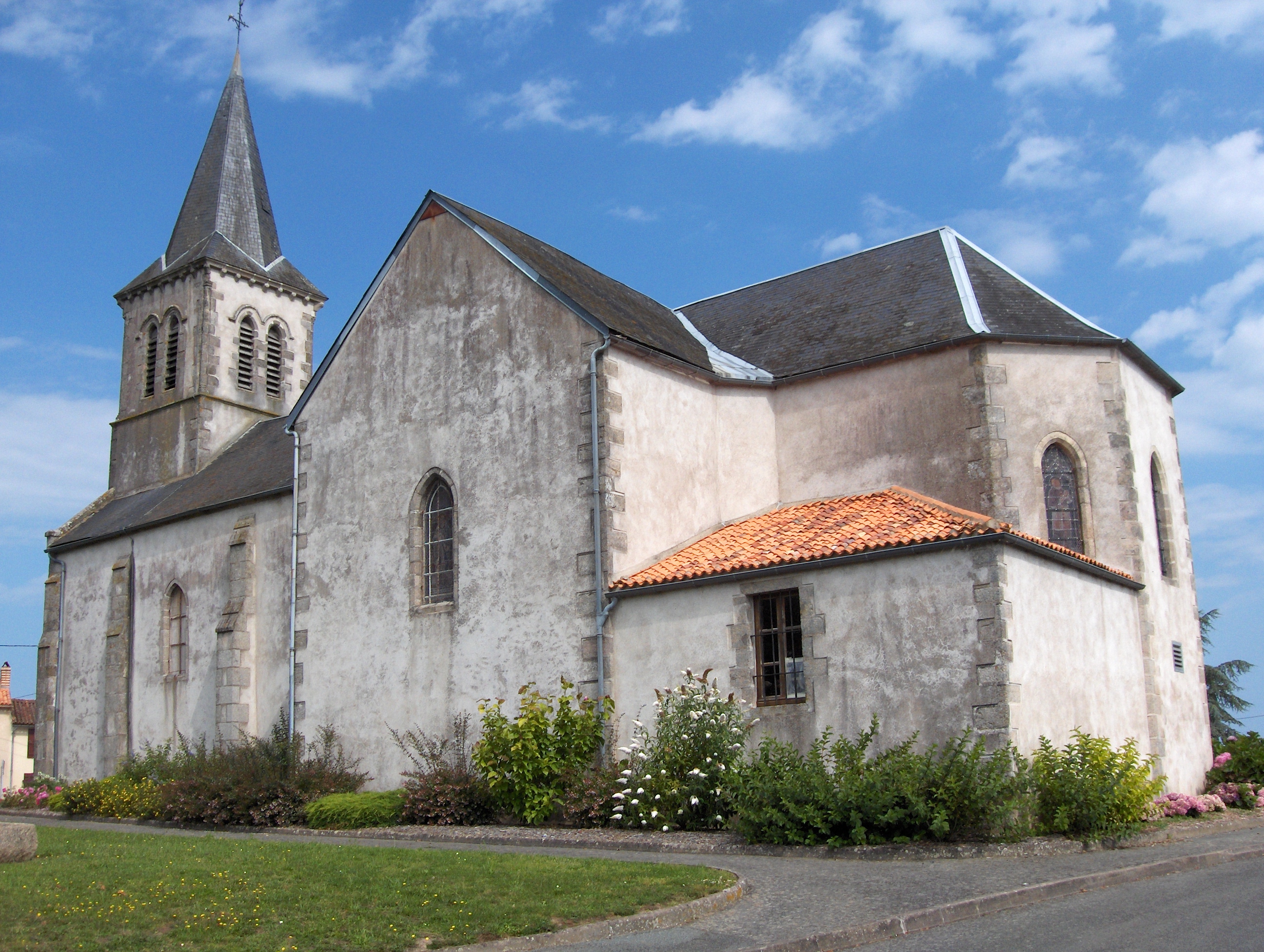 Eglise Saint-Pierre  France Nouvelle-Aquitaine Deux-Sèvres Pompaire 79200