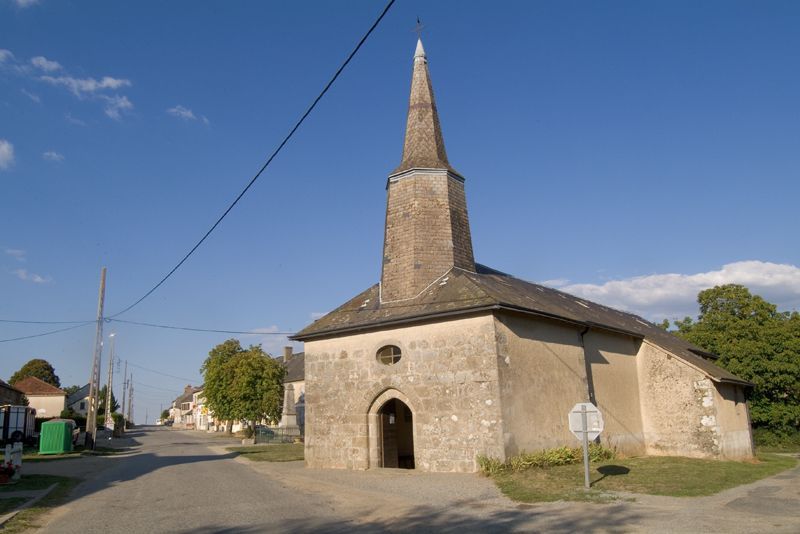 Eglise de Montaigut Le Blanc null France null null null null