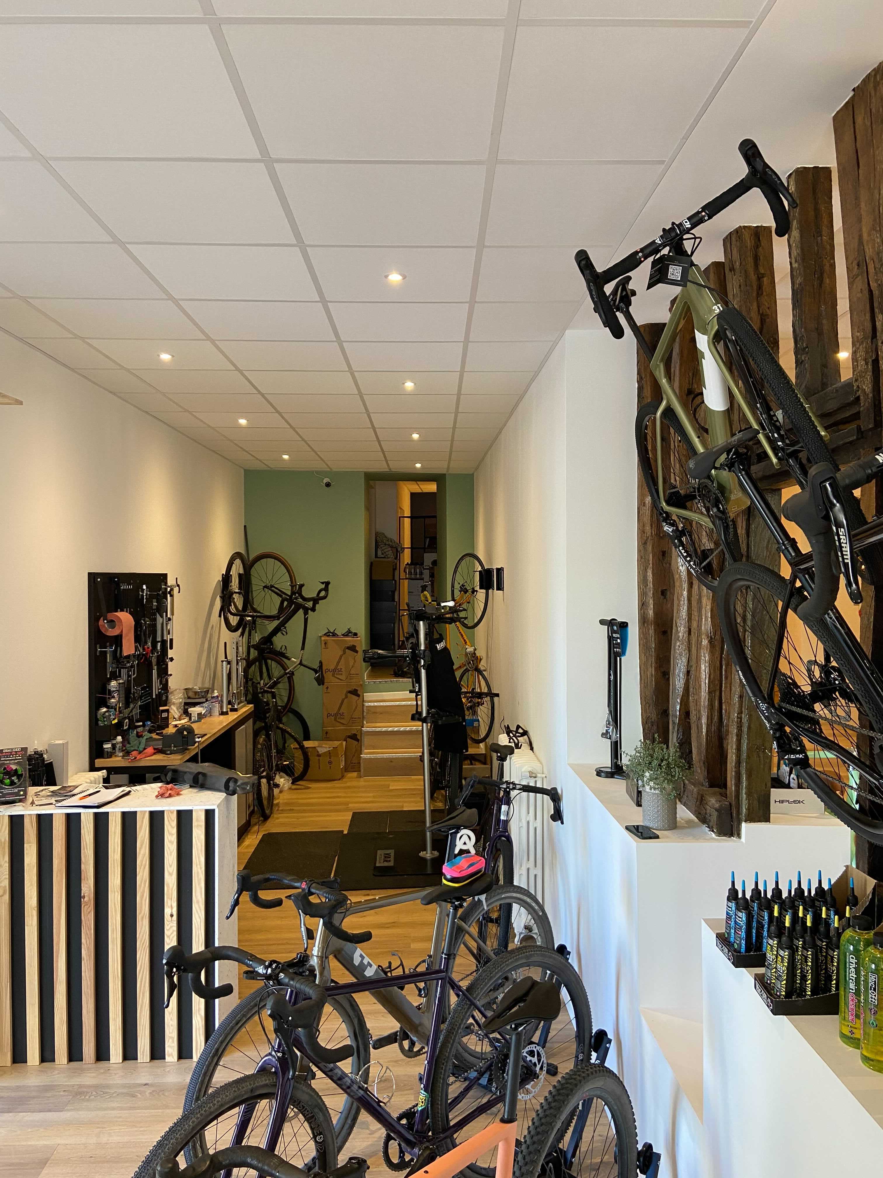 Café-magasin de vélo - La Cyclisterie null France null null null null
