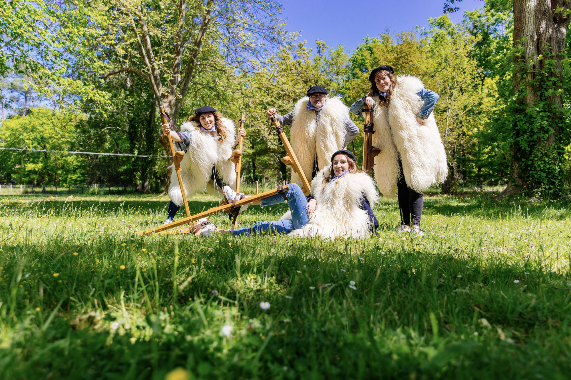 Initiation aux échasses landaises