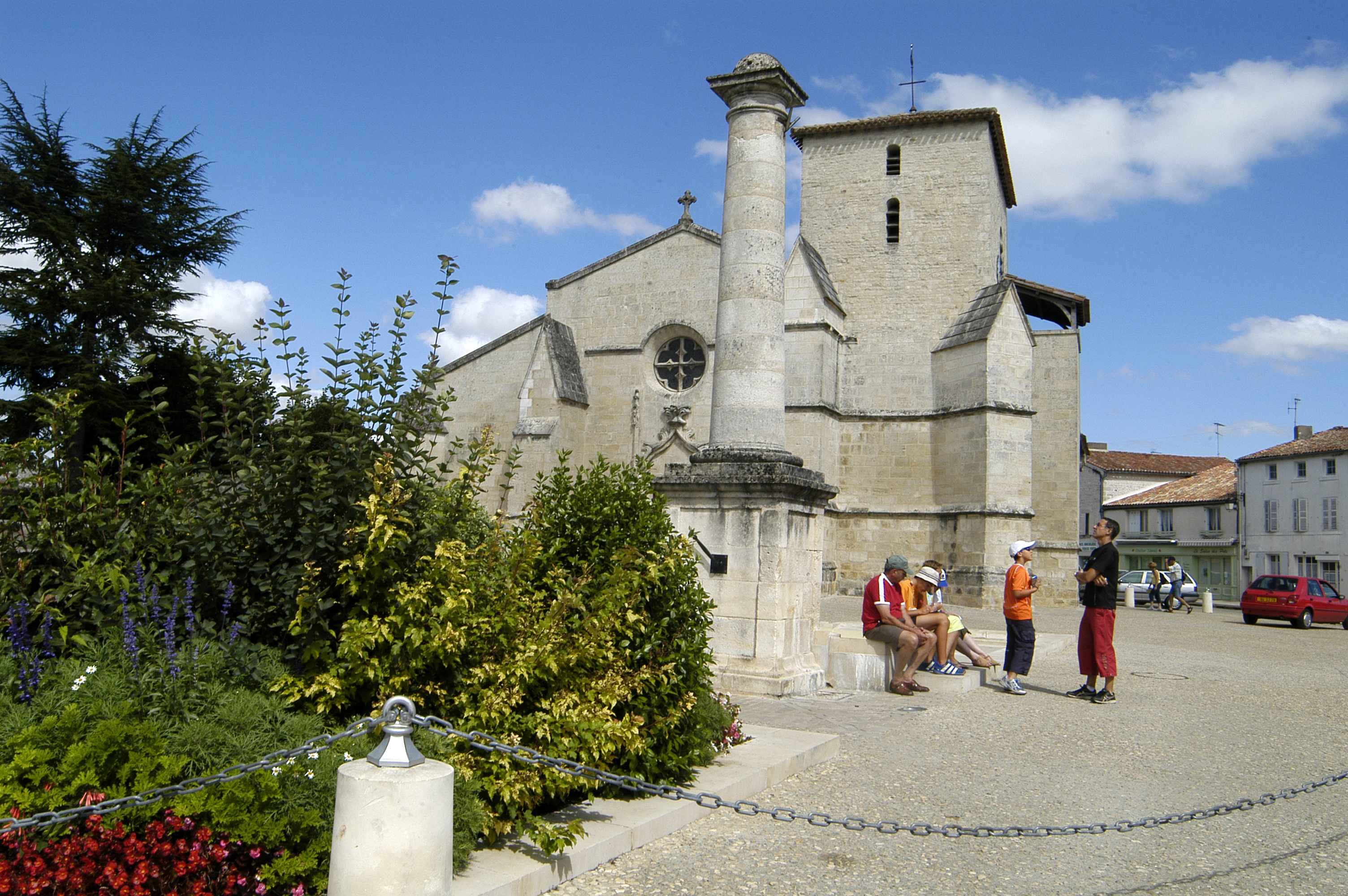 Eglise Sainte-Trinité de Coulon  France Nouvelle-Aquitaine Deux-Sèvres Coulon 79510
