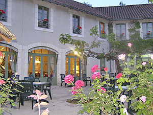 Hostellerie du Périgord Vert  France Nouvelle-Aquitaine Dordogne Brantôme en Périgord 24310