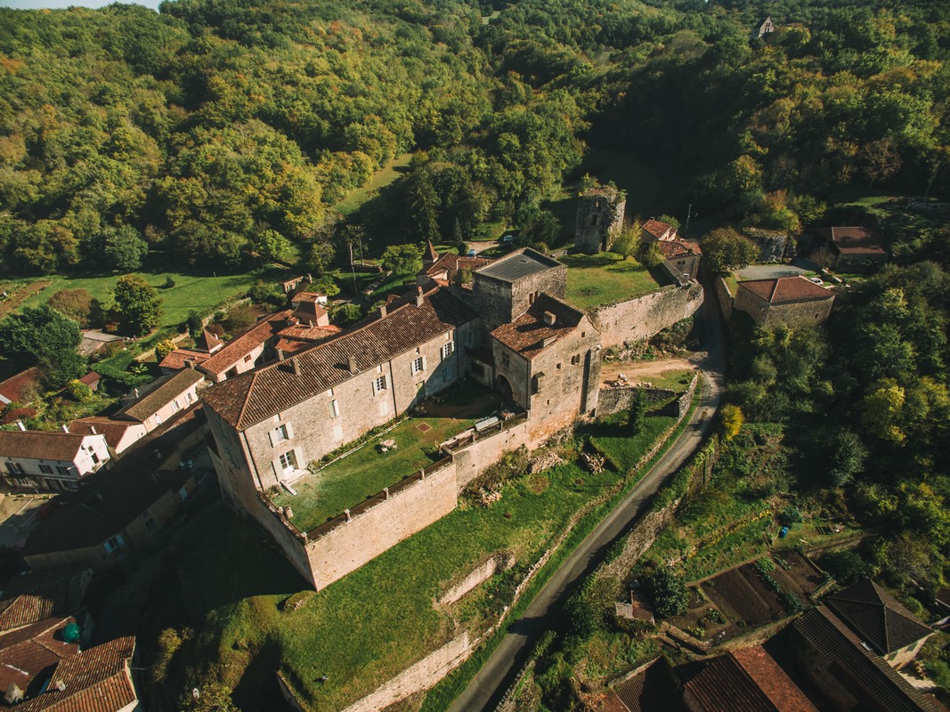 Château et bourg de Blanquefort-sur-Briolance  France Nouvelle-Aquitaine Lot-et-Garonne Fumel 47500