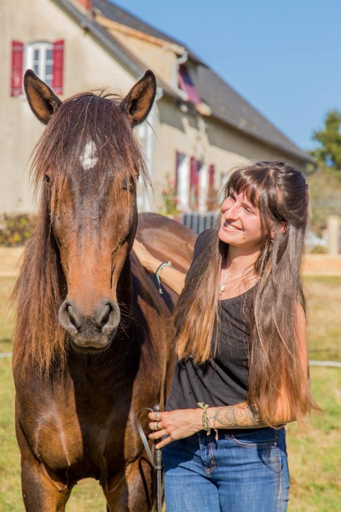 Été actif - tir à l'arc à cheval