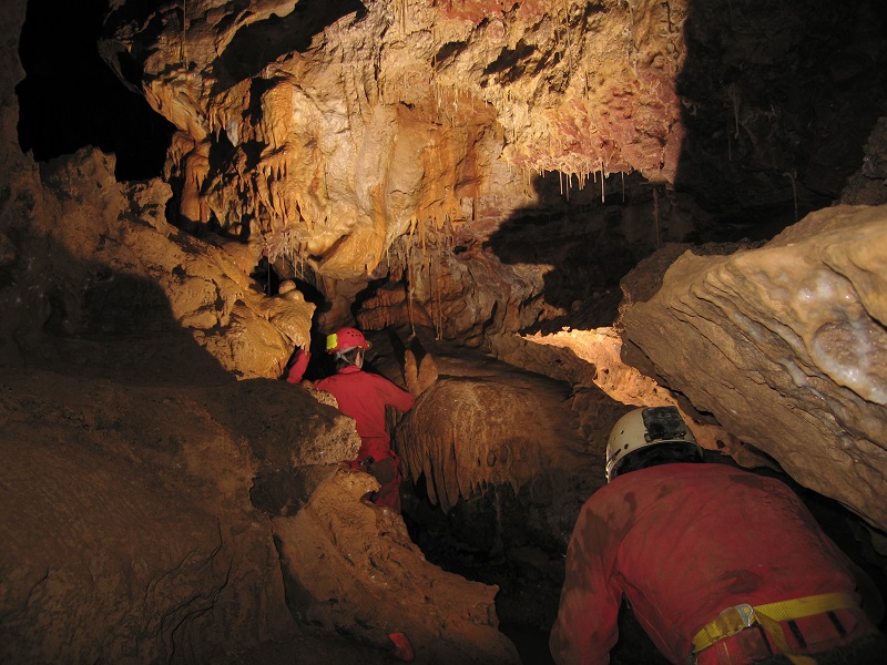 Eté actif: Spéléologie à la grotte de Beaussac