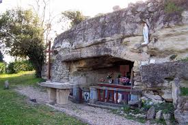 Grotte Notre-Dame-de-Lourdes  France Nouvelle-Aquitaine Gironde Dieulivol 33580
