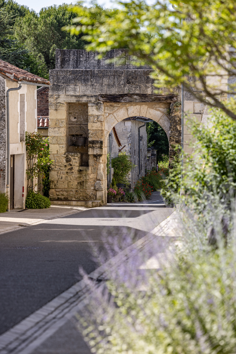 Arrêt sur Village - Montagrier