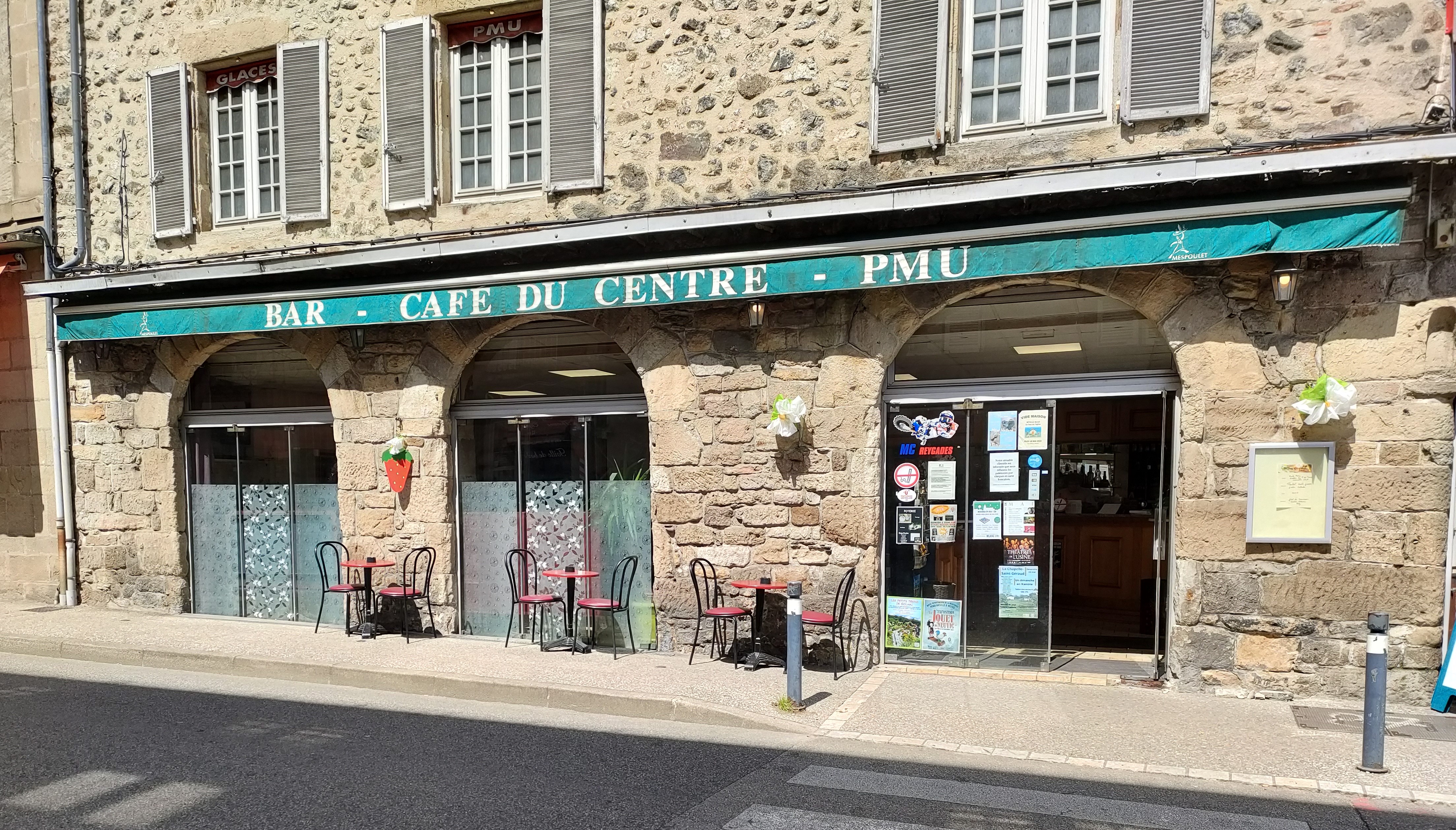 Café du Centre - PMU null France null null null null