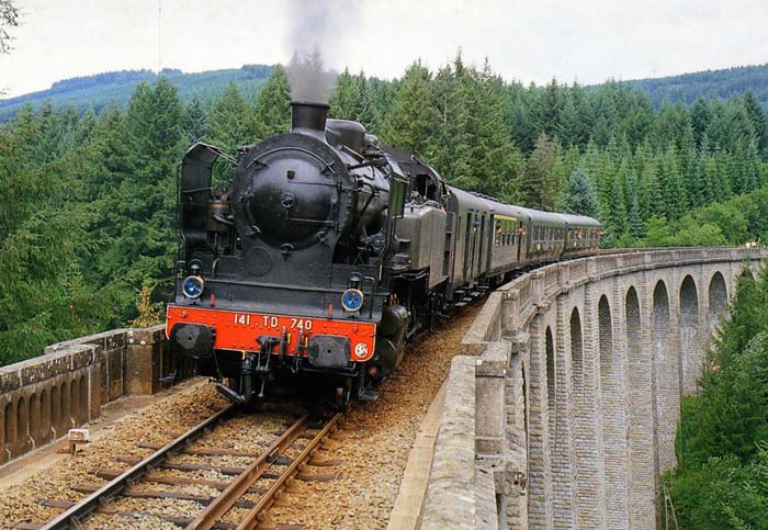 Train touristique à vapeur : Circuit des Gorges de la Vienne - 30 juillet