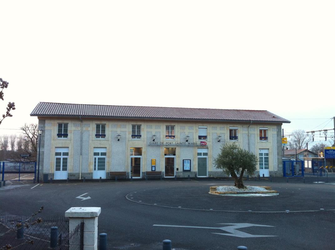 Gare de Port-Sainte-Marie  France Nouvelle-Aquitaine Lot-et-Garonne Port-Sainte-Marie 47130