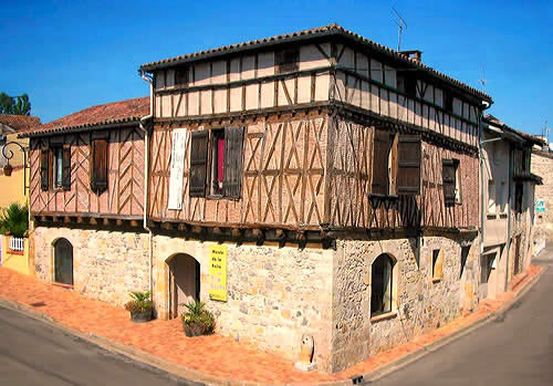 Musée de la Boîte Ancienne en Fer Blanc  France Nouvelle-Aquitaine Lot-et-Garonne Francescas 47600