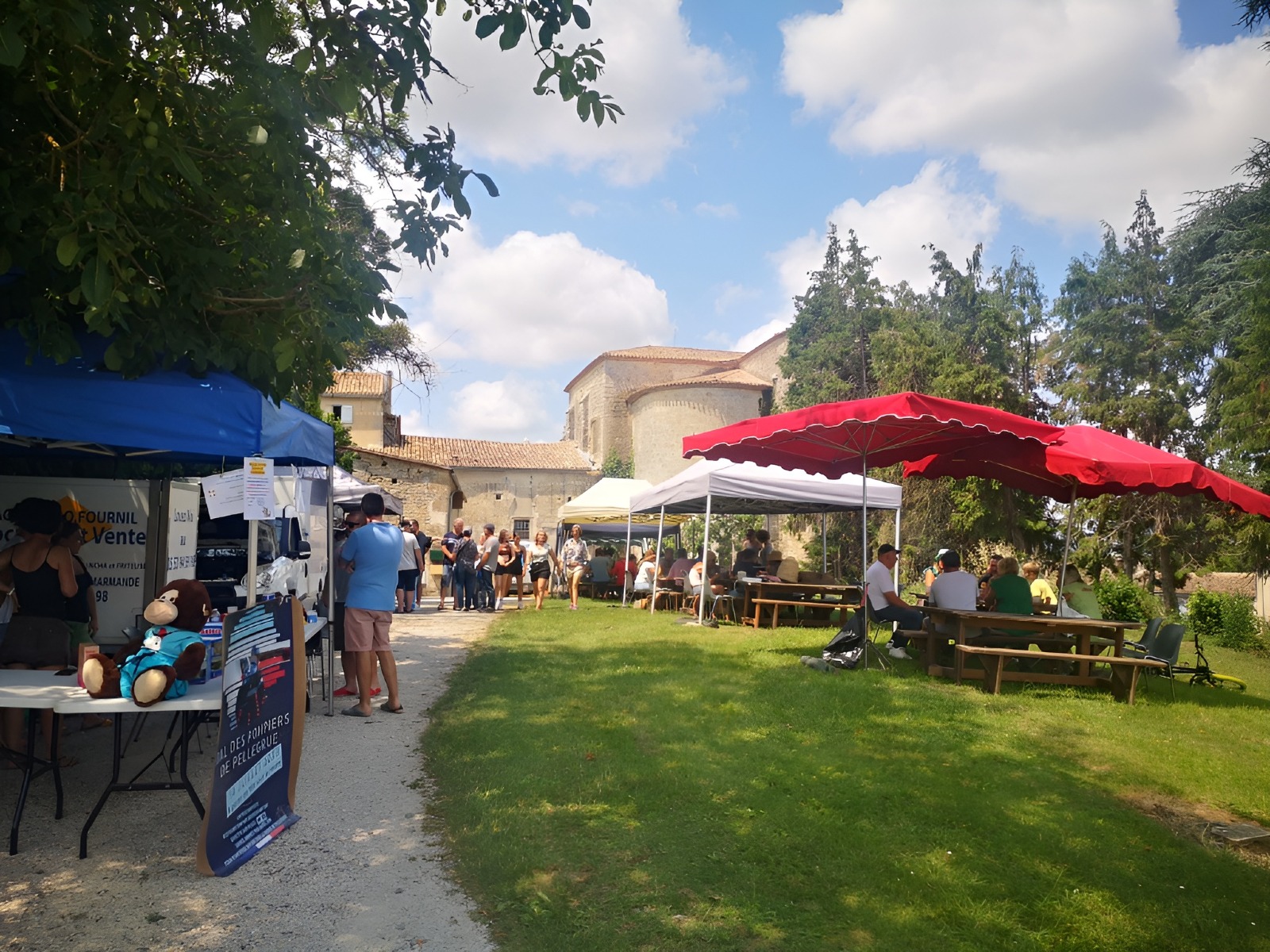Grand vide grenier