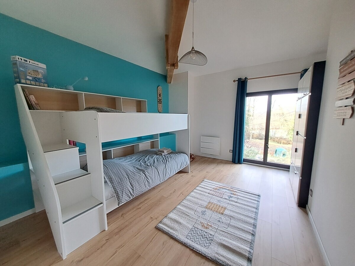 Domaine d'Écoline - Cocon - Chambre avec deux lits superposés et un lit-tiroir