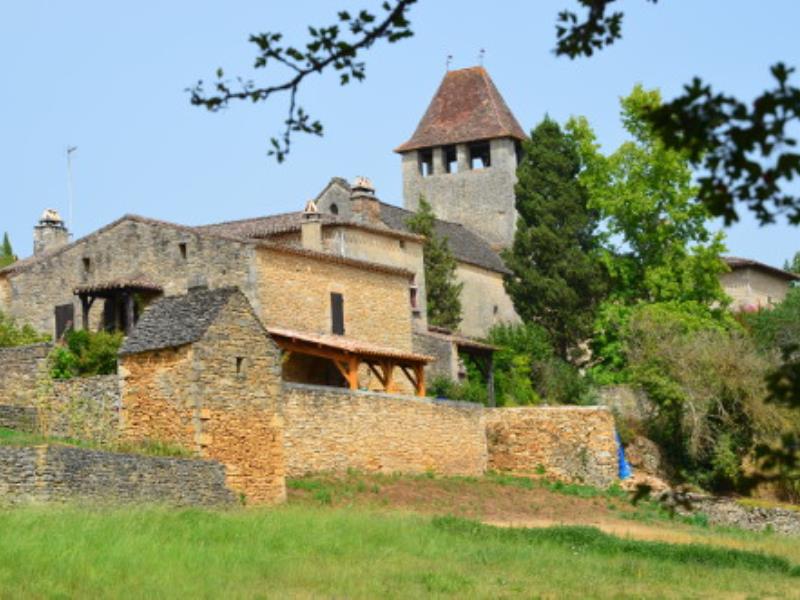 Gavaudun, dans la vallée de la Lède