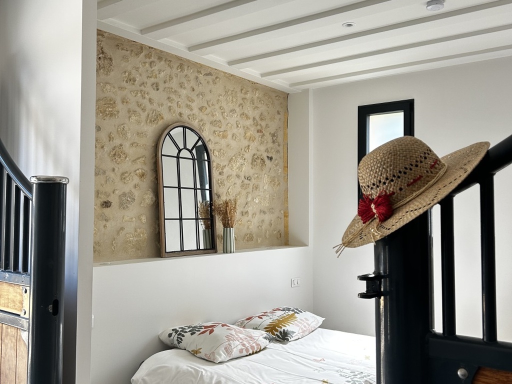 Domaine d'Écoline - Loft Écurie - Chambre