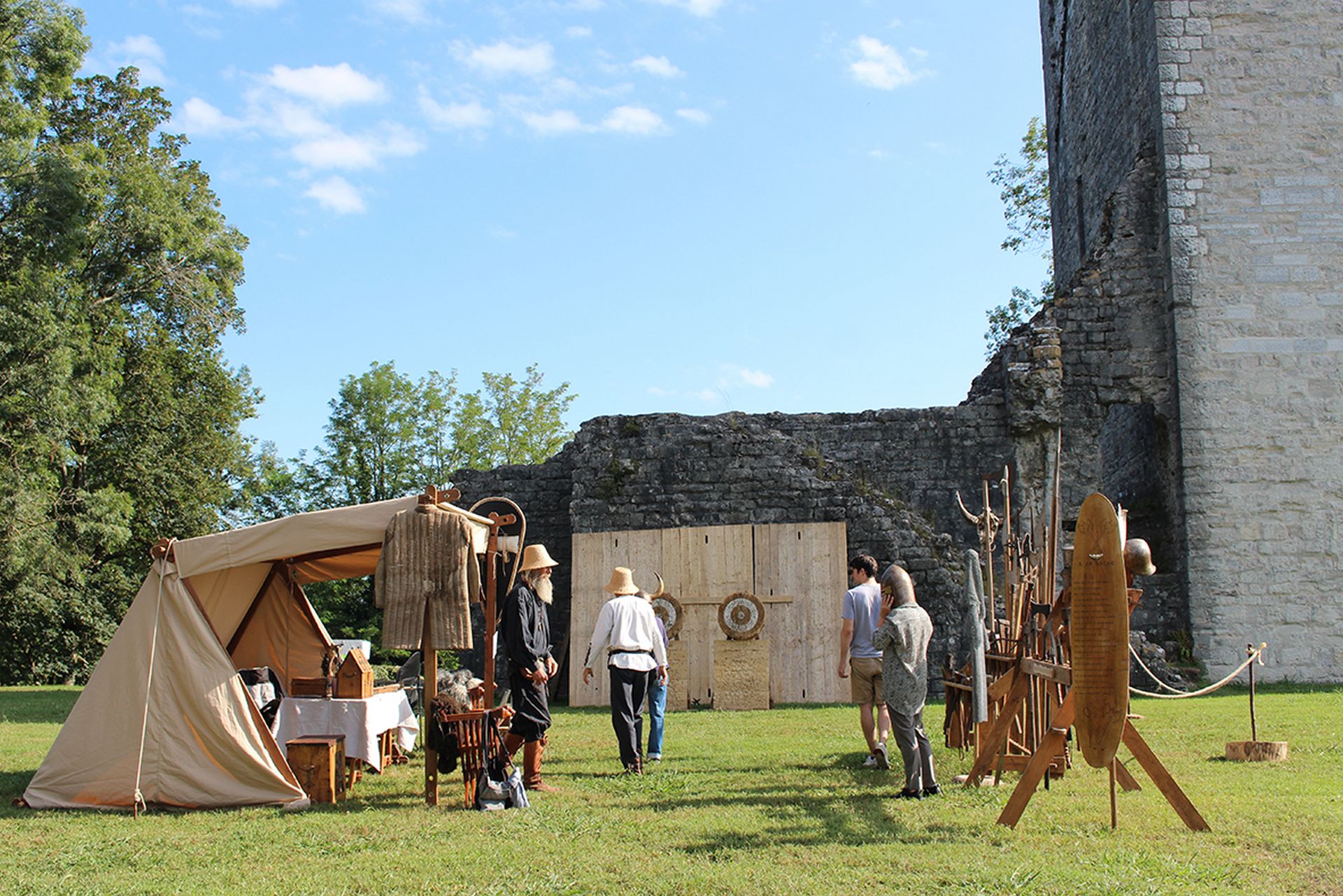 ANNULÉ - L'été au Château : Campement militair ...