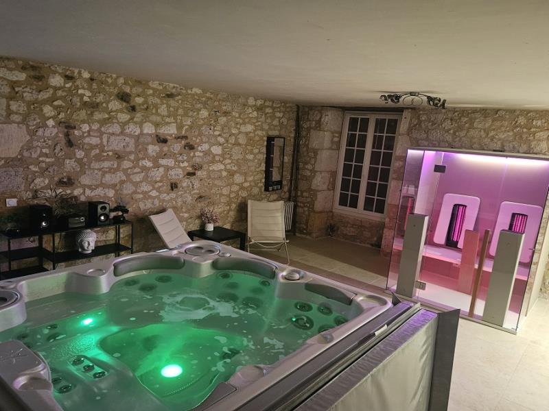 L'élégance Périgourdine and SPA