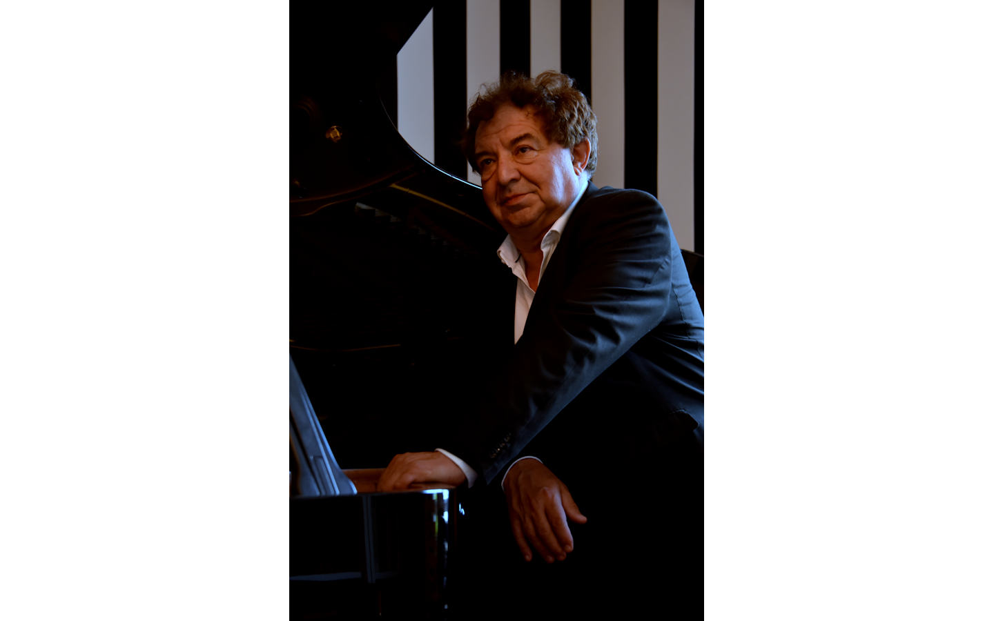 Festival Ravel : Federico Mompou : légers batt ...