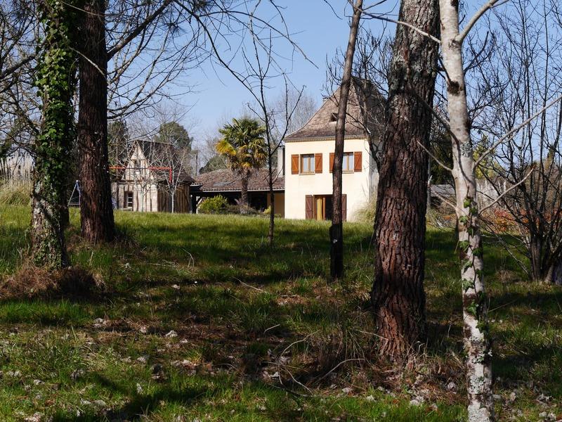 Gîte Bergougne - Est
