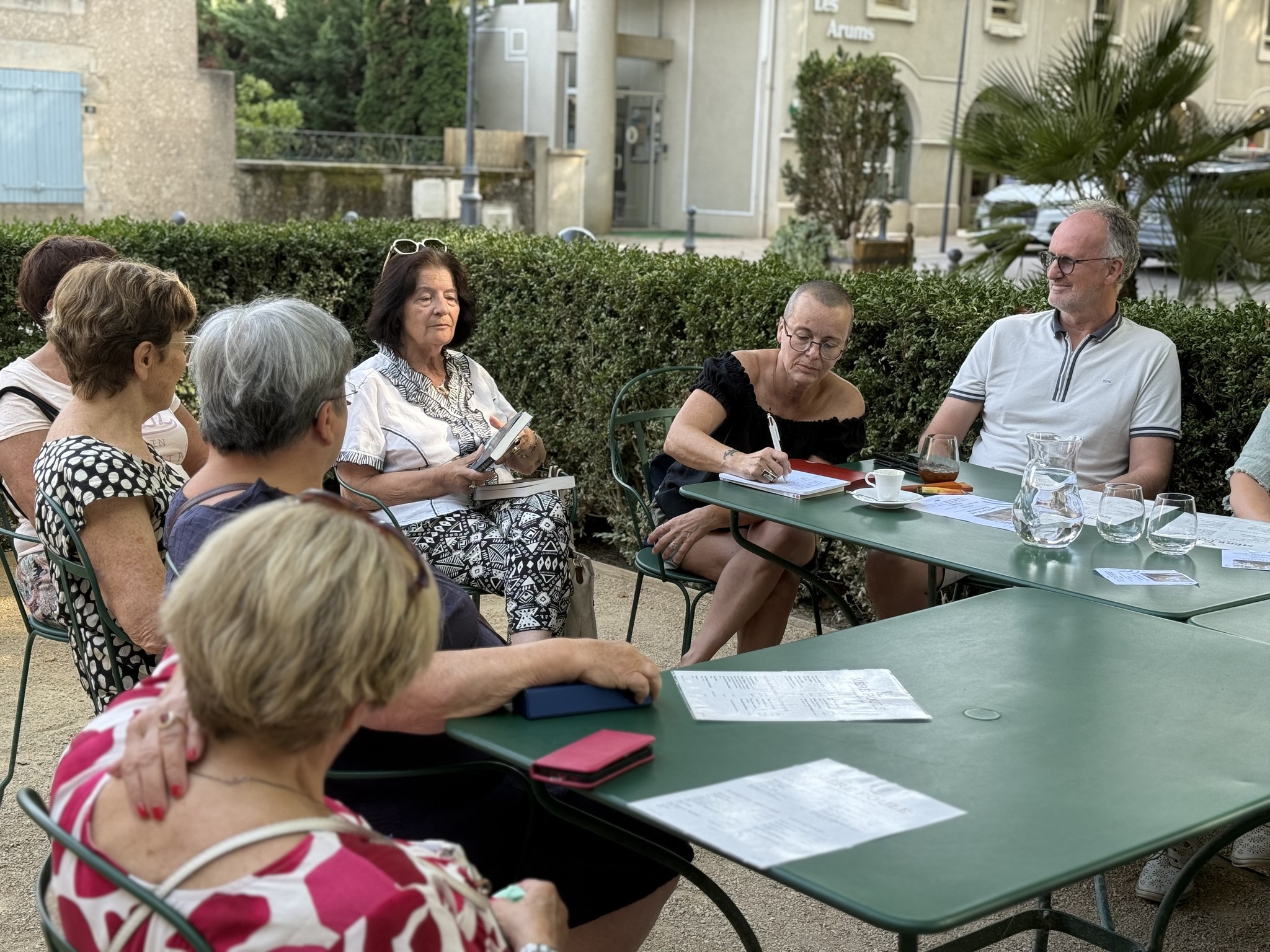 Lectures en terrasse Maison Madeline