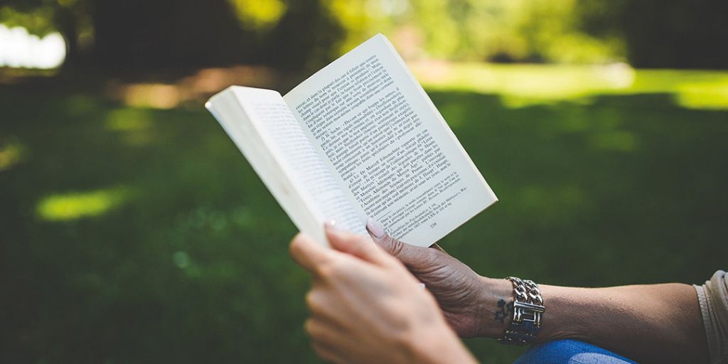 Les Lecteurs dans les Cyprès