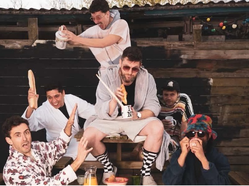 Tropical October Farmerz