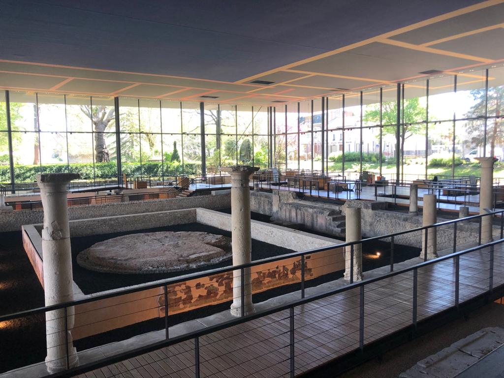 [Visite commentée] Le musée de Jean Nouvel et  ...