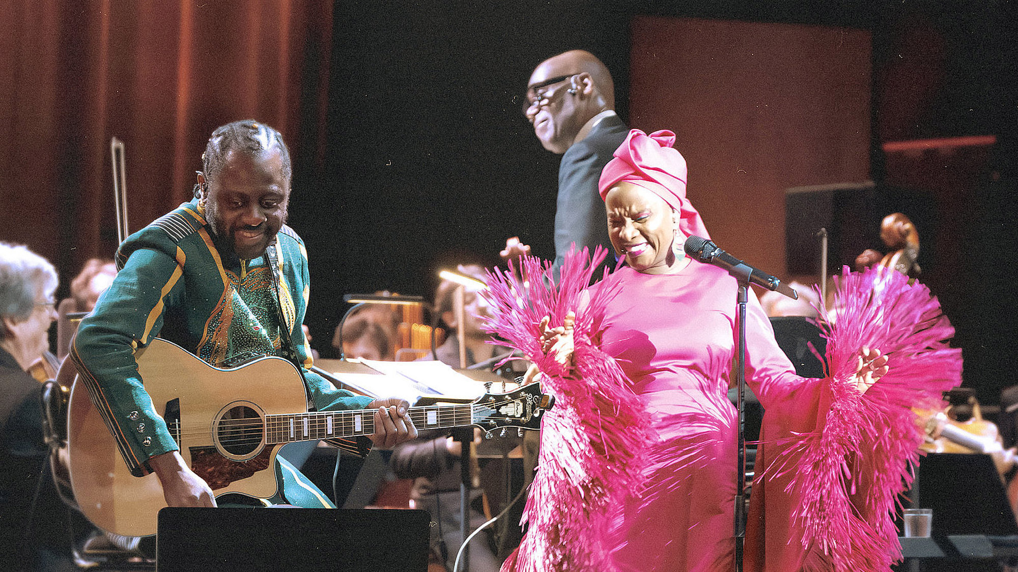 Angélique Kidjo & l'Orchestre national Bordeau ...