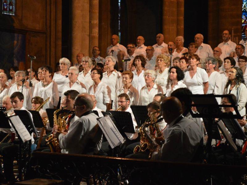 Concert des grands choeurs de Bazas, Langon avec l'harmonie Sainte Cécile