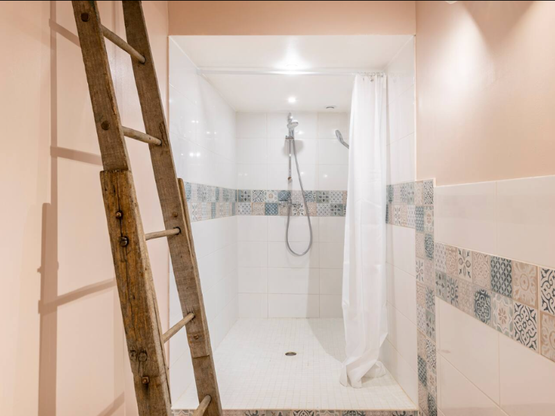 Château de gères salle de bain