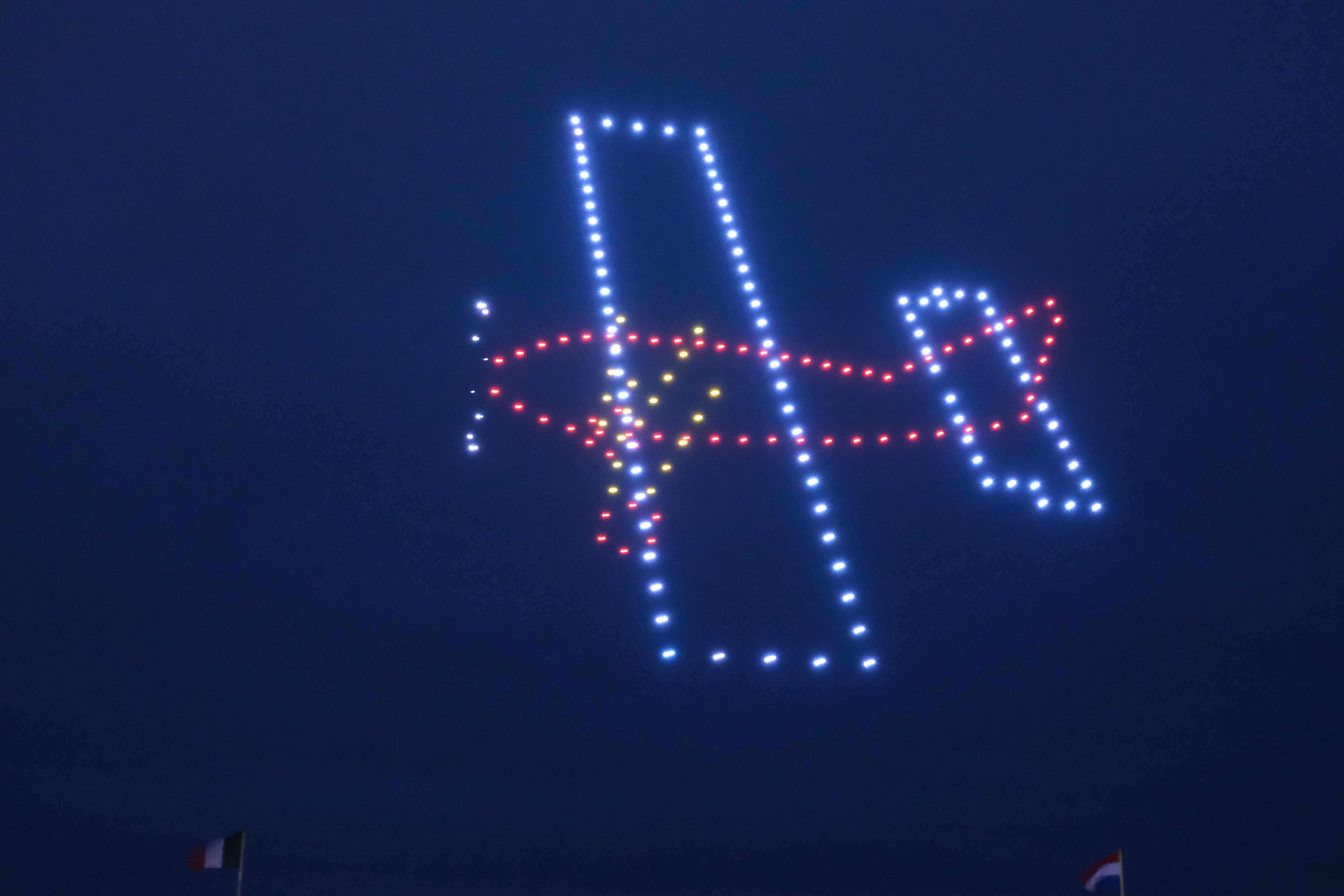 Spectacle de drones des fêtes de la plage à Biscarrosse