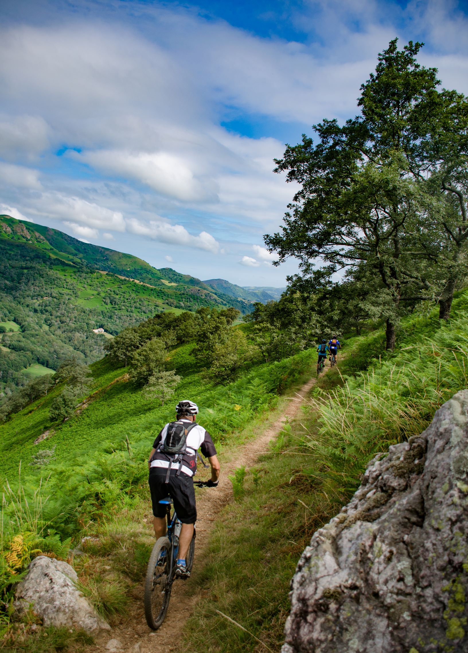 La Grande Traversée VTT des Pyrénées - Urepel  ...