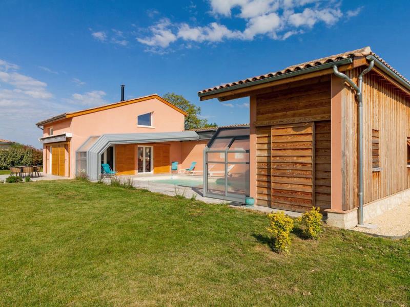 L'Ostau dens la prada