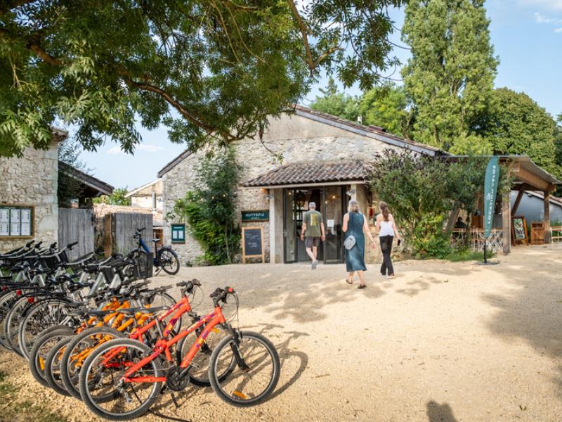 Huttopia Pays des Bastides