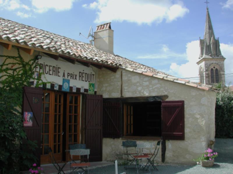 Saint-Etienne-de-Villeréal, autour du camping des Ormes