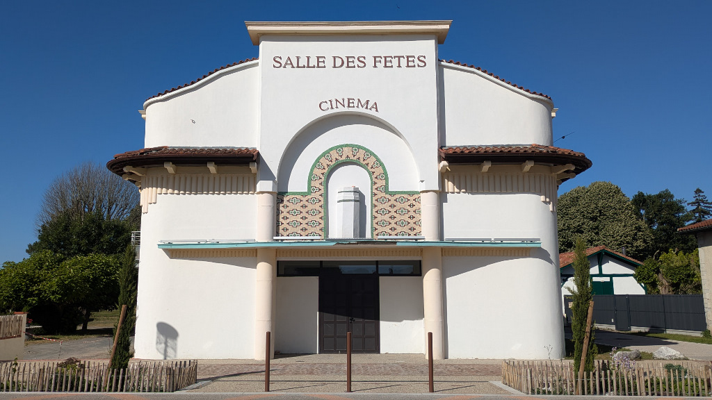 Théâtre "J’aime beaucoup ce que vous faites"