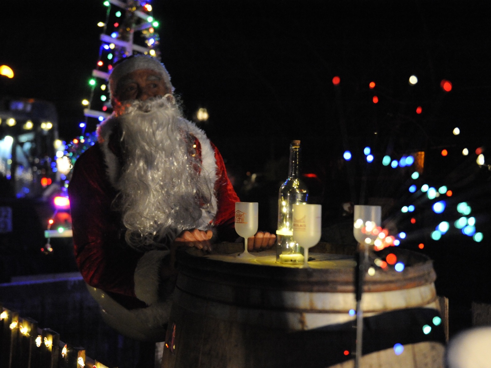 Marché de noël de Morizès et défilé des tracteurs lumineux