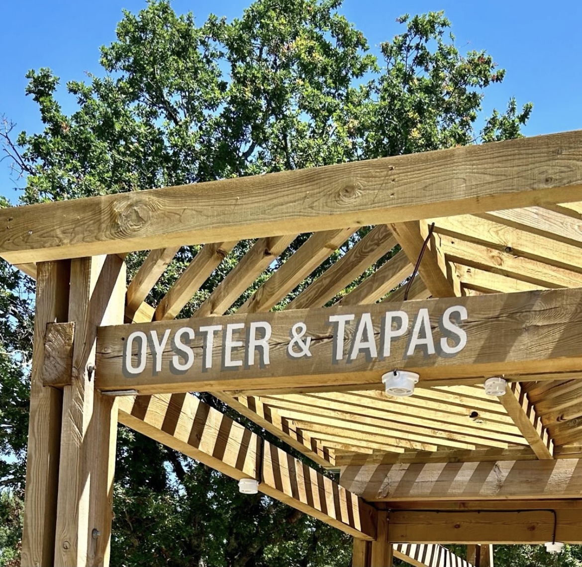 Oyster & Tapas