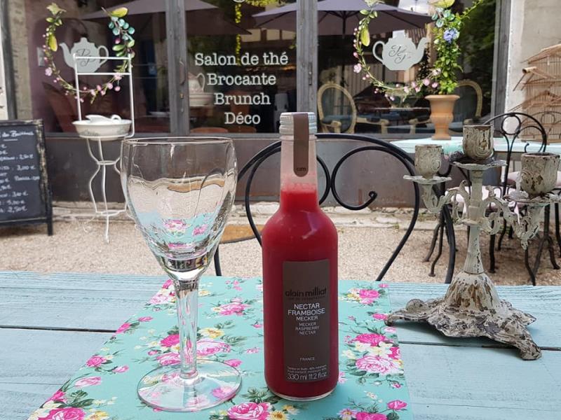 Papilles et Pampilles - brocante & salon de thé