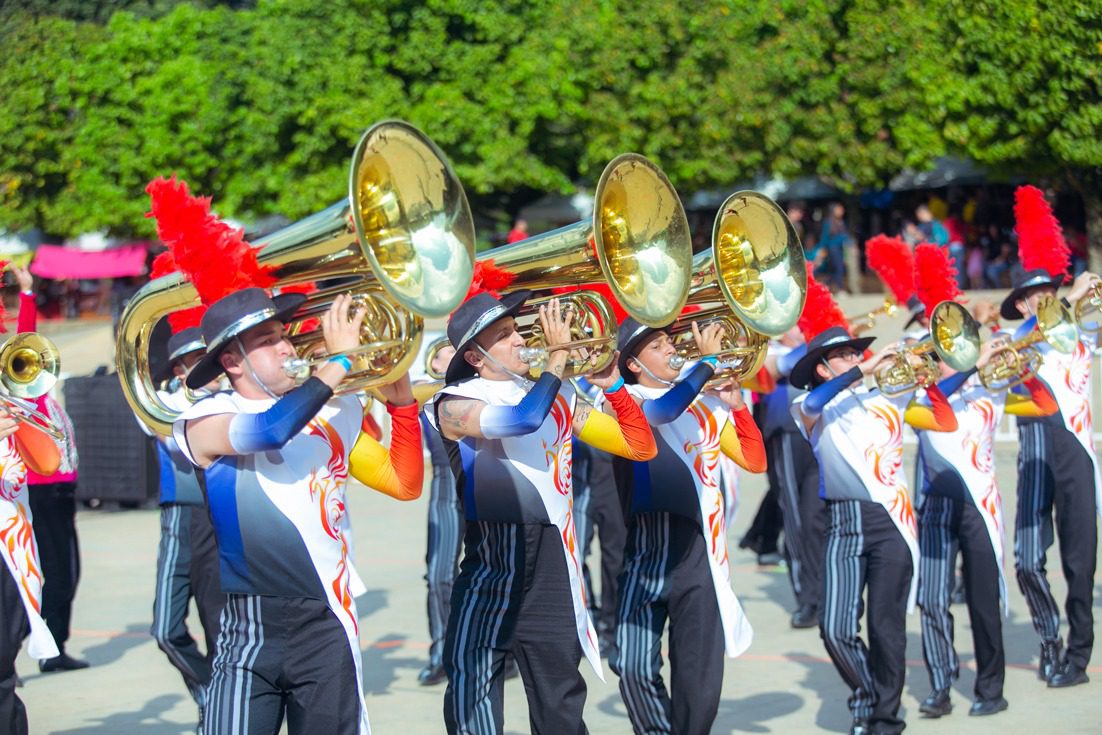 Meva Marching Band de Medellin (Colombie)