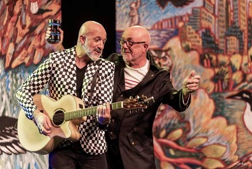 Spectacle en famille : Plume l'oiseau chanteur
