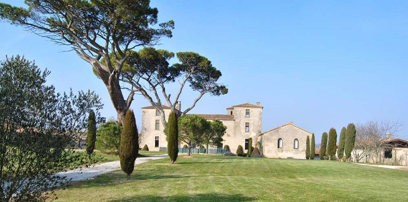 Aire de Camping-Car du Château Peneau
