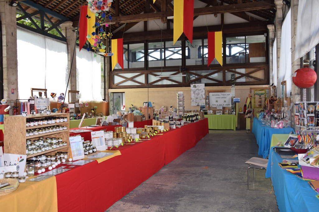 Exposition-vente artisanale Arts et Saveurs en ...