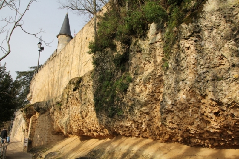Sur les Pistes de Robin : à la découverte du vin blanc d'or de Sainte-Croix-du-Mont