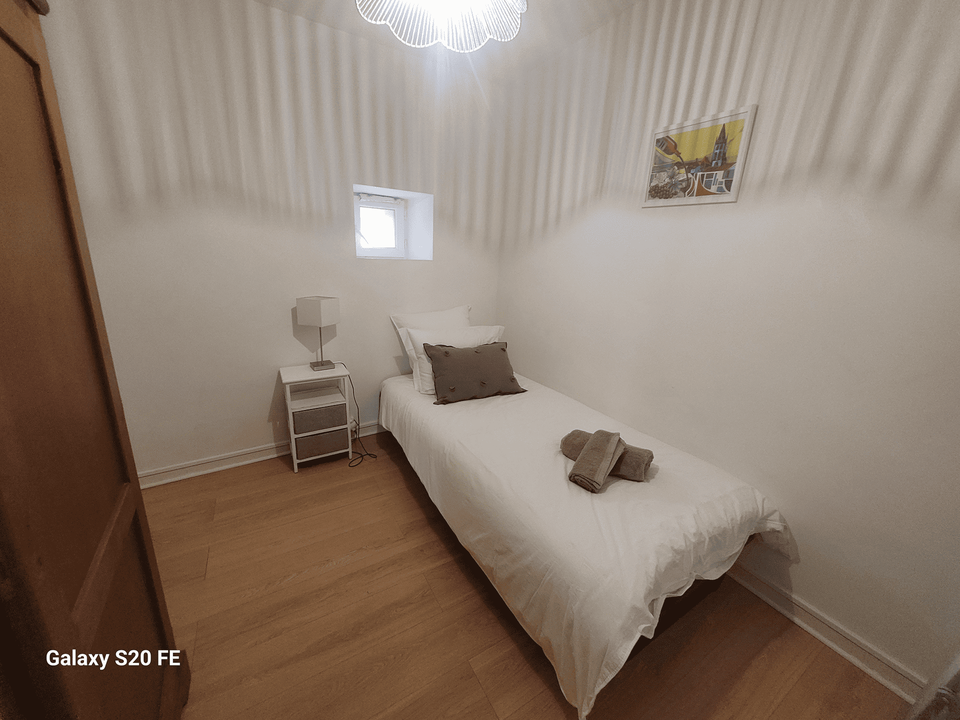 Mme Isabelle Frugier