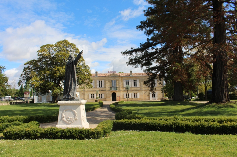chateau-marquis-de-vauban-blaye-cotes-de-bordeaux-800x600-facade