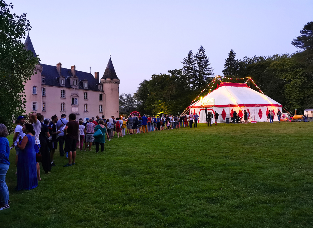 festival-multi-pistes-le-sirque-a-nexon-nouvelle-aquitaine