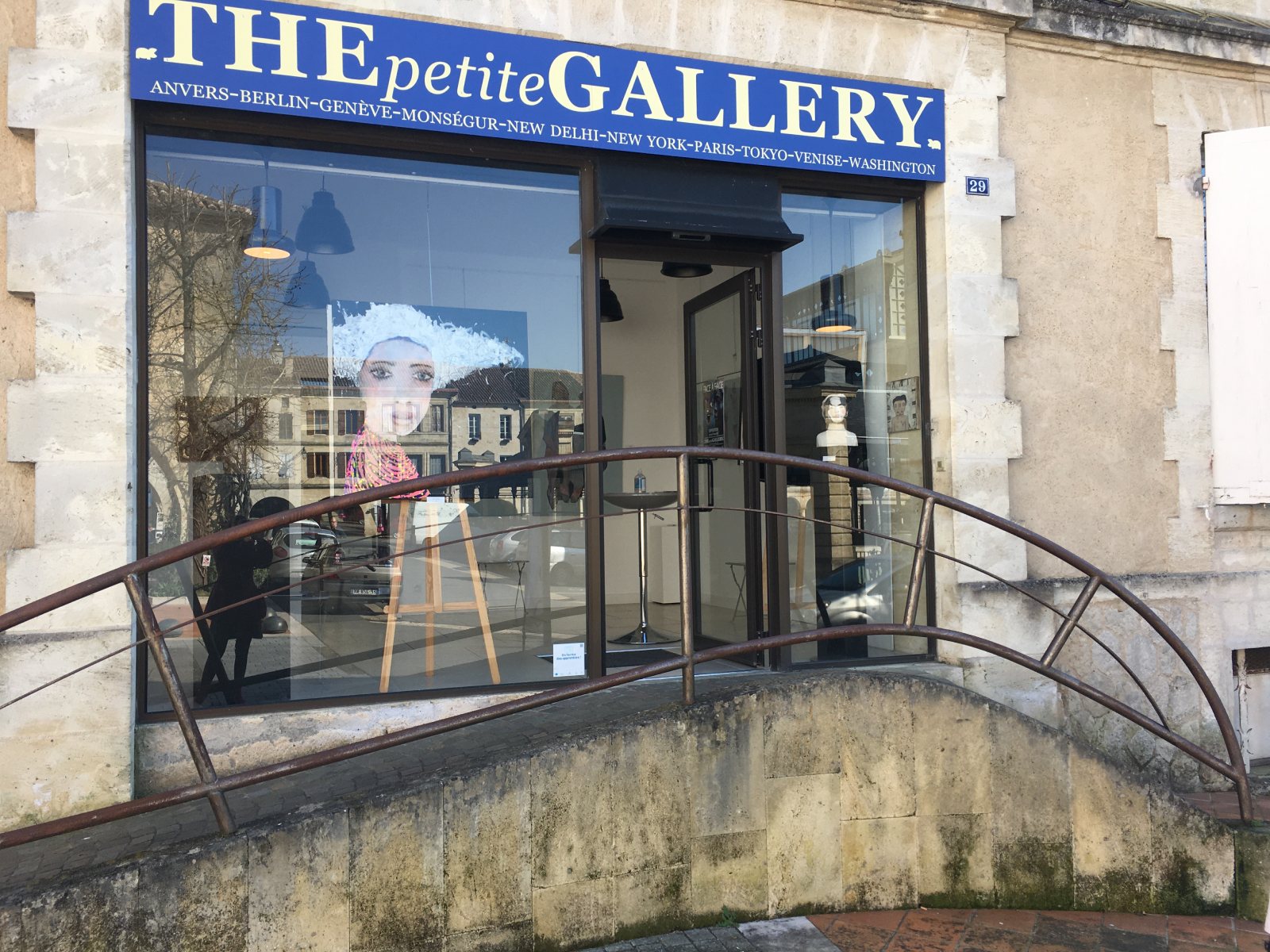 The petite Gallery