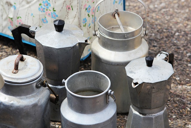 Vide grenier à Cénac et St Julien