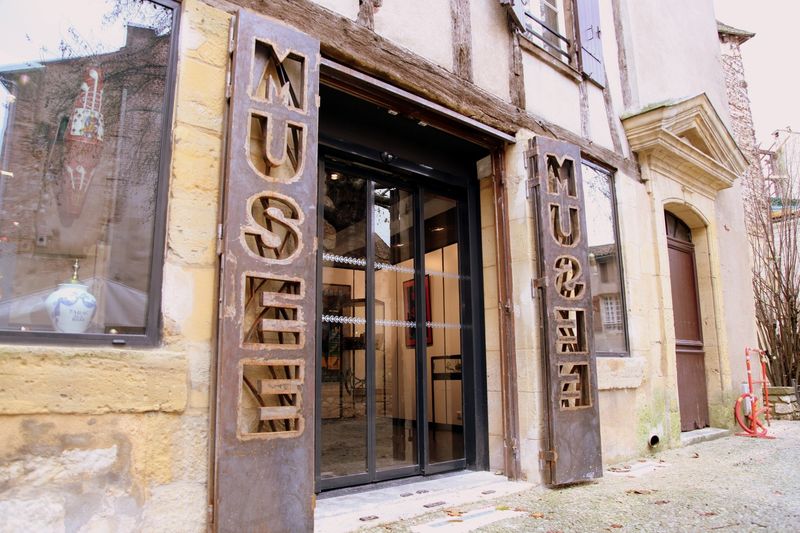Visite des archives municipales | Journées du Matrimoine et du Patrimoine